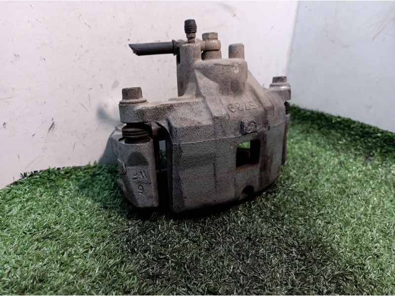 Recambio de pinza freno delantera izquierda para dodge caliber s referencia OEM IAM 5739 5739 5739