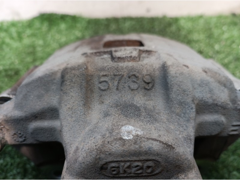 Recambio de pinza freno delantera izquierda para dodge caliber s referencia OEM IAM 5739 5739 5739