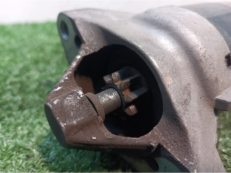 Recambio de motor arranque para renault clio ii fase ii (b/cb0) referencia OEM IAM 867838 867838 D7E1