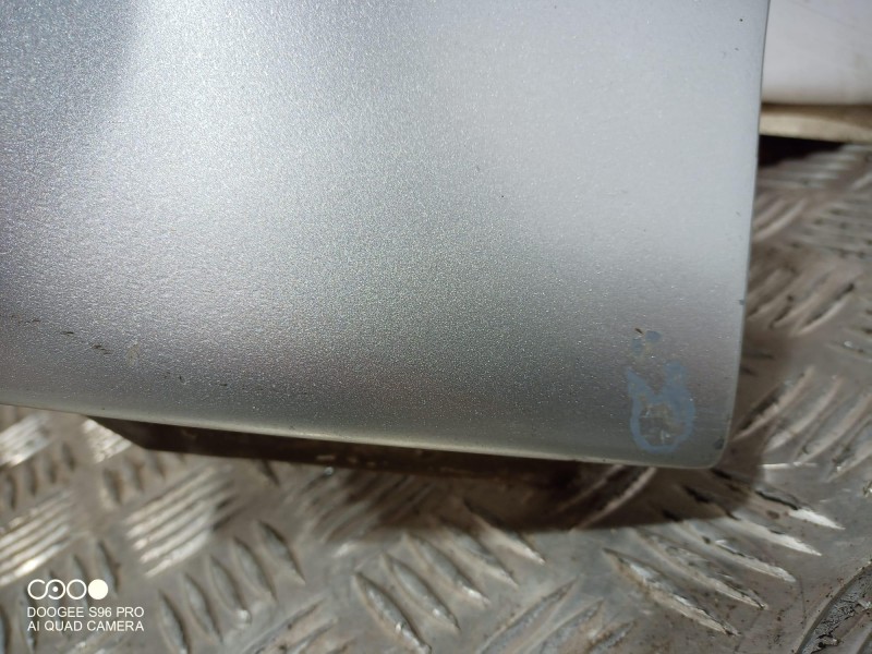 Recambio de aleta delantera derecha para chrysler voyager (rg) 2.8 crd executive referencia OEM IAM   