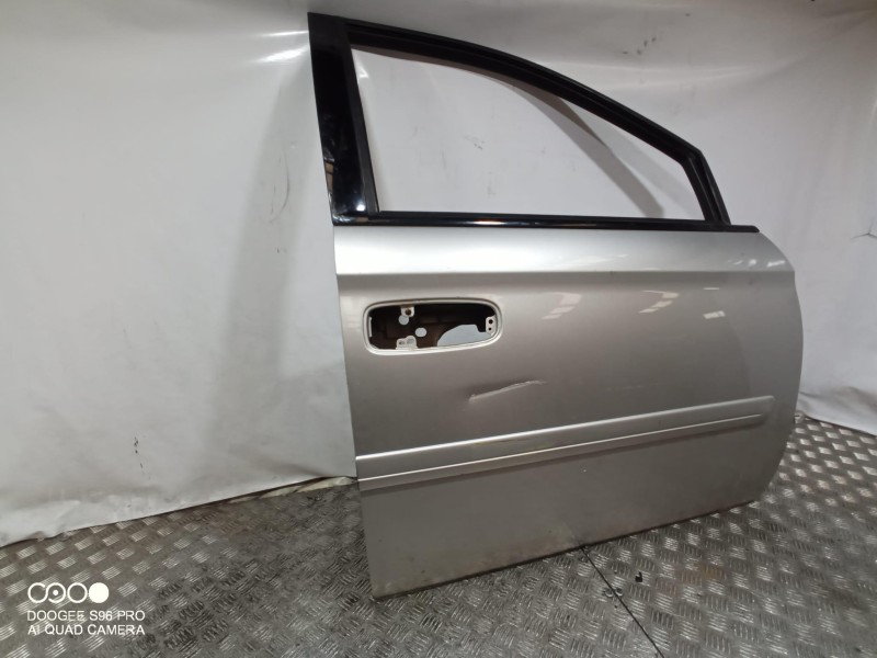 Recambio de puerta delantera derecha para chrysler voyager (rg) 2.8 crd executive referencia OEM IAM   