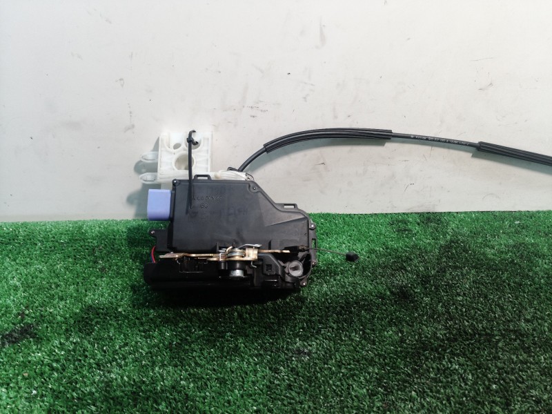 Recambio de cerradura puerta delantera izquierda para seat altea (5p1) hot referencia OEM IAM 18800018105 18800018105 1880001810