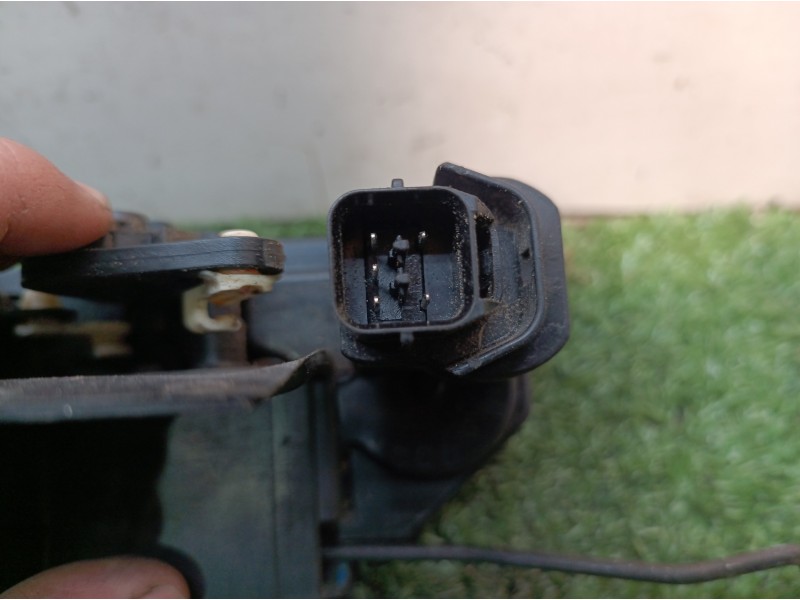 Recambio de cerradura puerta delantera izquierda para hyundai getz (tb) 1.5 crdi referencia OEM IAM   