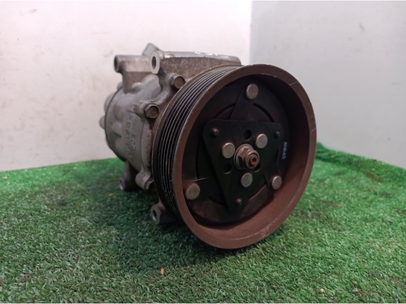Recambio de compresor aire acondicionado para renault clio iii 20 aniversario referencia OEM IAM 8200819568 8200819568 SD6V12