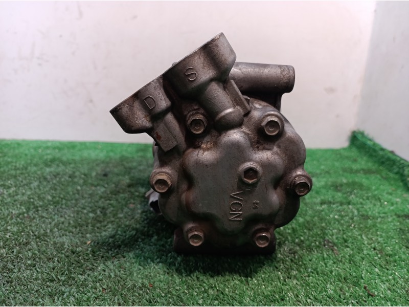 Recambio de compresor aire acondicionado para renault clio iii 20 aniversario referencia OEM IAM 8200819568 8200819568 SD6V12