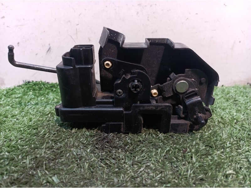 Recambio de cerradura puerta trasera izquierda para hyundai getz (tb) 1.5 crdi referencia OEM IAM   