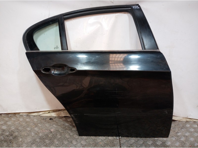 Recambio de puerta trasera derecha para bmw serie 3 berlina (e90) 316d referencia OEM IAM   