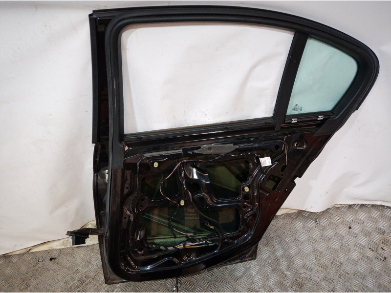 Recambio de puerta trasera derecha para bmw serie 3 berlina (e90) 316d referencia OEM IAM   
