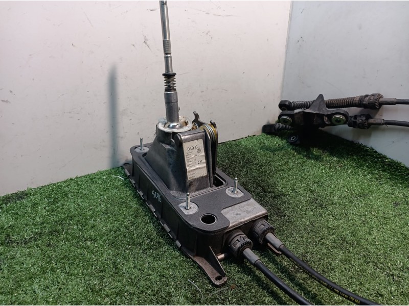 Recambio de palanca cambio para volkswagen golf vi (5k1) advance referencia OEM IAM 1Q0711049C 1Q0711049C 1K0711091A