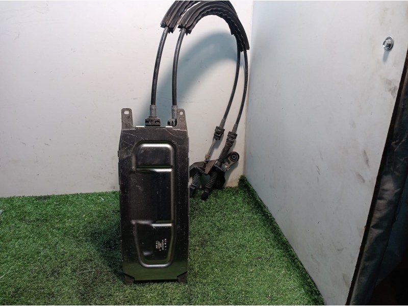 Recambio de palanca cambio para volkswagen golf vi (5k1) advance referencia OEM IAM 1Q0711049C 1Q0711049C 1K0711091A