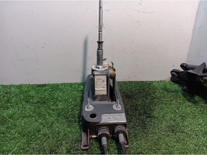 Recambio de palanca cambio para volkswagen golf vi (5k1) advance referencia OEM IAM 1Q0711049C 1Q0711049C 1K0711091A