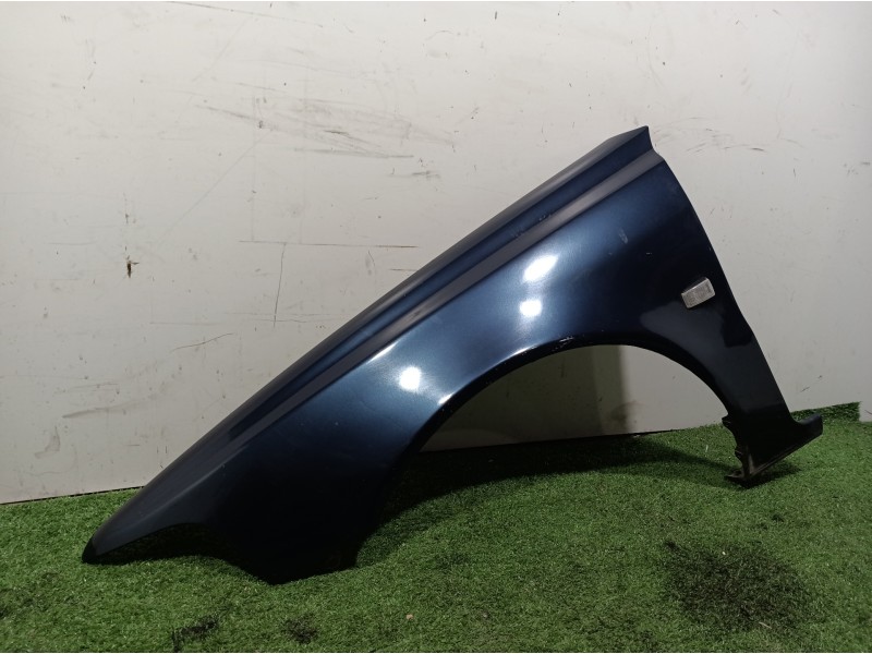 Recambio de aleta delantera izquierda para volvo v40 familiar 1.9 d+ (85kw) referencia OEM IAM   