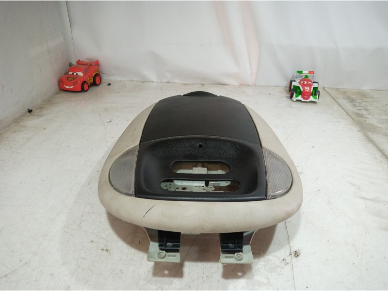 Recambio de luz interior para chrysler voyager (rg) 2.8 crd executive referencia OEM IAM 04685699AC 04685699AC 04685699