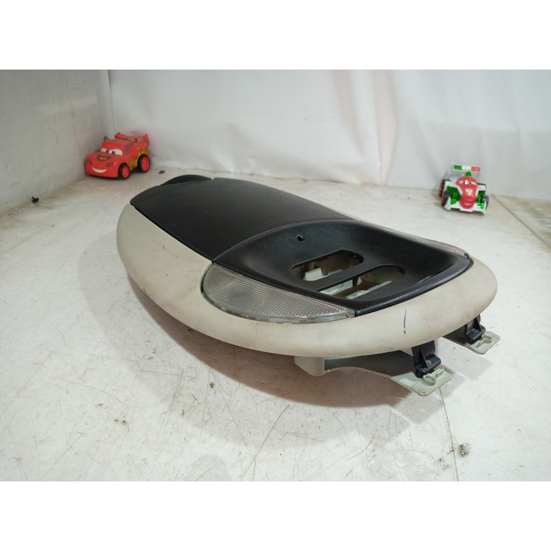 Recambio de luz interior para chrysler voyager (rg) 2.8 crd executive referencia OEM IAM 04685699AC 04685699AC 04685699