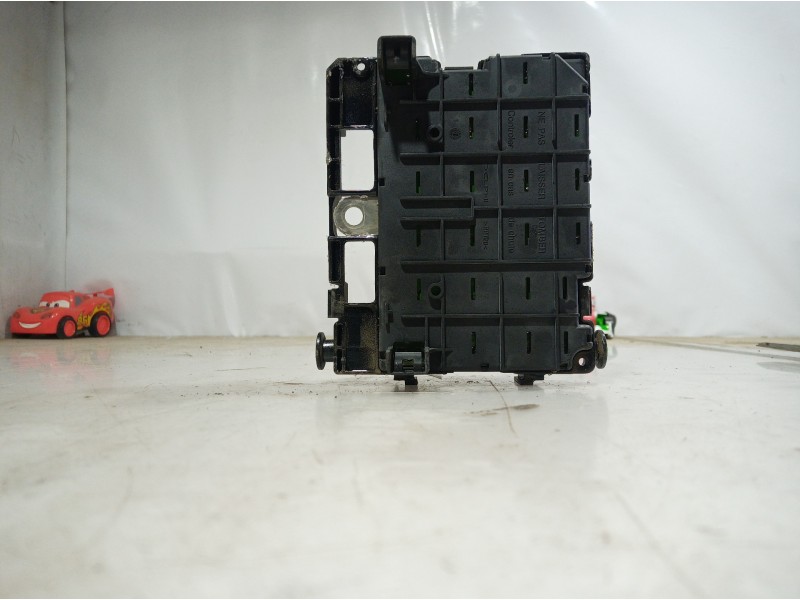 Recambio de caja reles / fusibles para peugeot 206 berlina gti referencia OEM IAM 9657608780 9657608780 9657608780