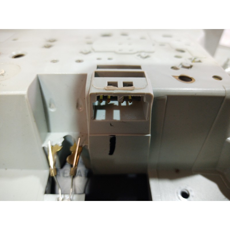 Recambio de luz interior para chrysler voyager (rg) 2.8 crd executive referencia OEM IAM 04685699AC 04685699AC 04685699