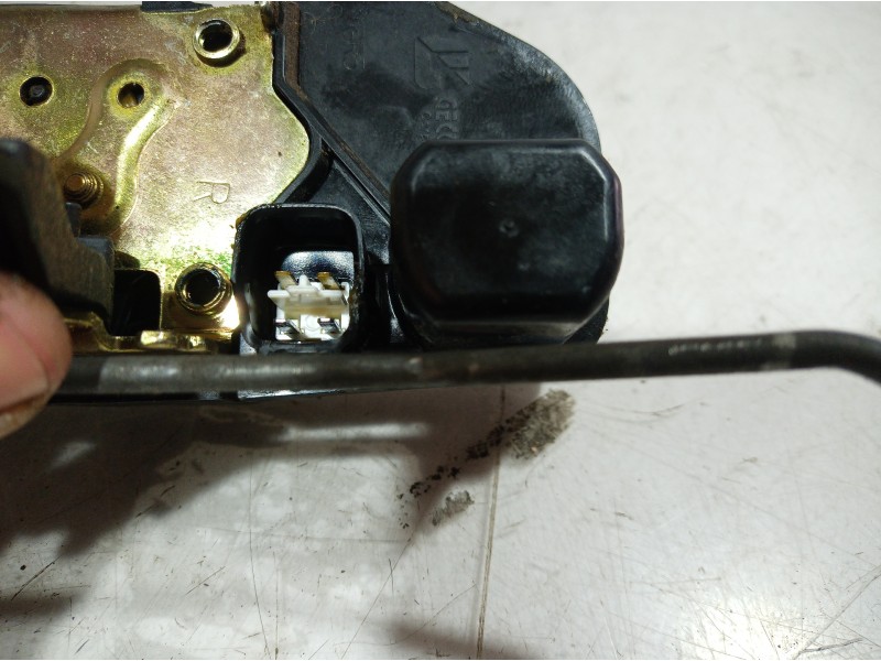 Recambio de cerradura puerta trasera derecha para chrysler voyager (rg) 2.8 crd executive referencia OEM IAM   