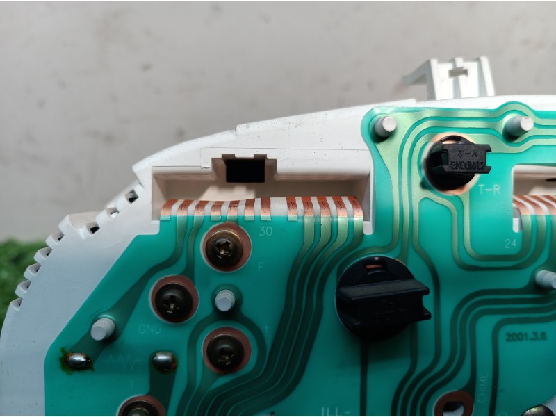 Recambio de cuadro instrumentos para hyundai accent (lc) gl 4p referencia OEM IAM 9400325120 9400325120 9400325120