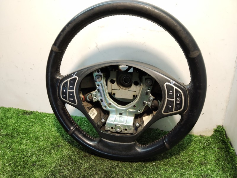 Recambio de volante para kia cee´d emotion referencia OEM IAM 561101H100 561101H100 561101H100