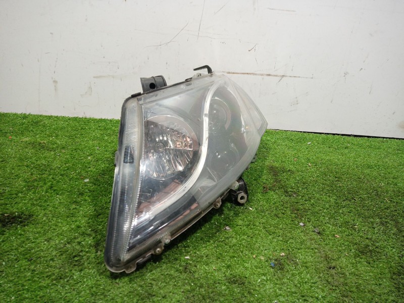Recambio de faro izquierdo para mahindra xuv 500 xuv 500 fwd w6 referencia OEM IAM   