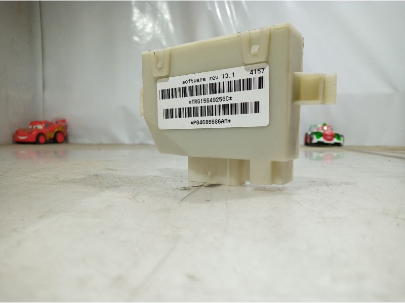 Recambio de centralita cierre para chrysler voyager (rg) 2.8 crd executive referencia OEM IAM P04686686AM P04686686AM P04686686