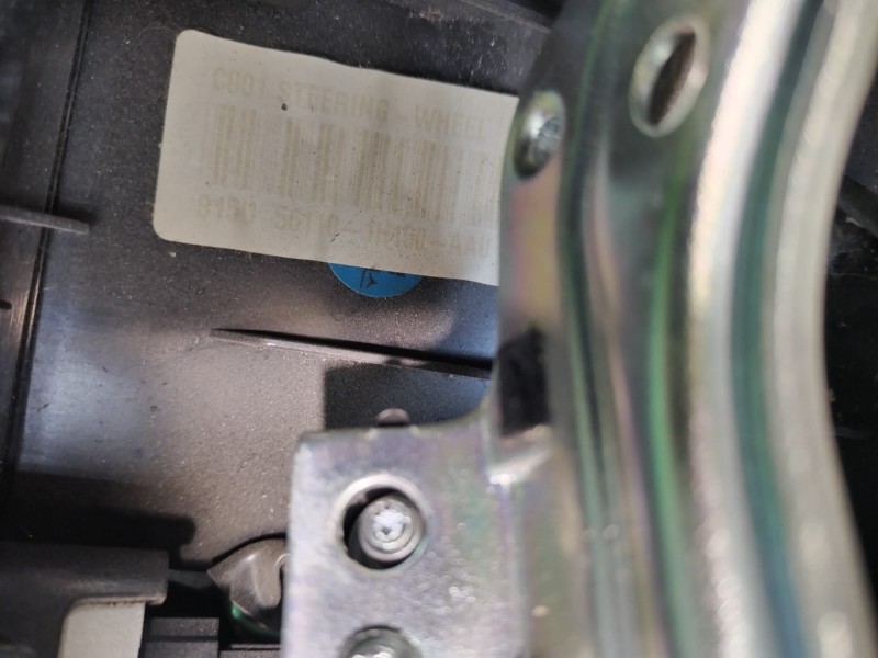 Recambio de volante para kia cee´d emotion referencia OEM IAM 561101H100 561101H100 561101H100