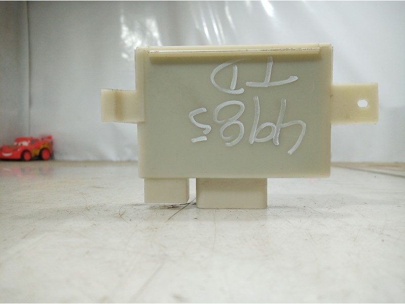 Recambio de centralita cierre para chrysler voyager (rg) 2.8 crd executive referencia OEM IAM P04686686AM P04686686AM P04686686