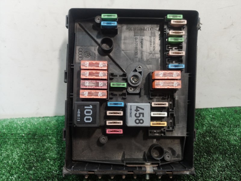 Recambio de caja reles / fusibles para seat altea (5p1) sport referencia OEM IAM 1K0937125 1K0937125 1718307