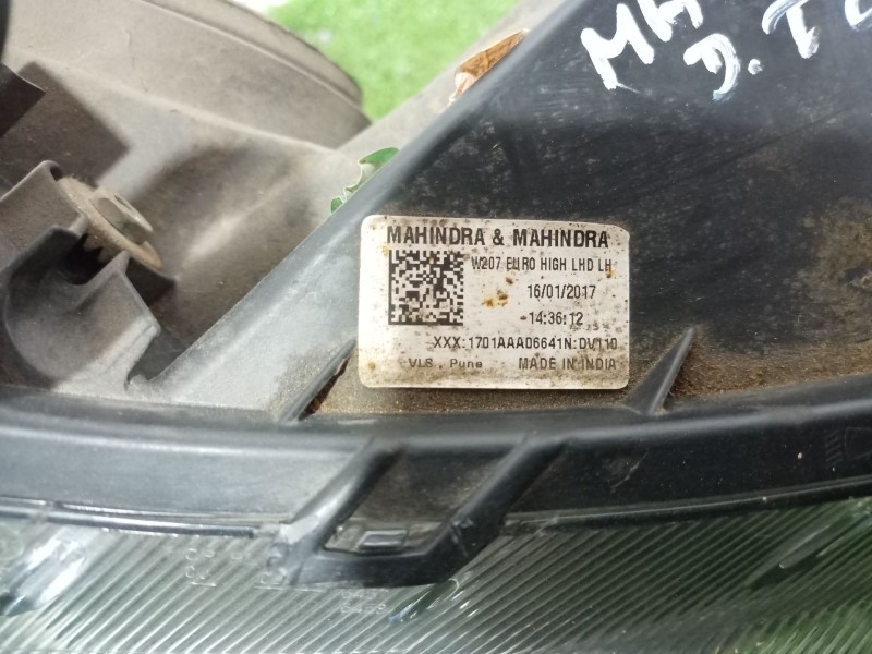 Recambio de faro izquierdo para mahindra xuv 500 xuv 500 fwd w6 referencia OEM IAM   