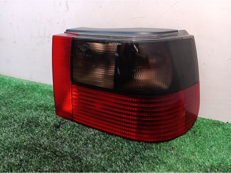 Recambio de piloto trasero derecho para seat ibiza (6k) 1.4 referencia OEM IAM 96224000 96224000 96224000