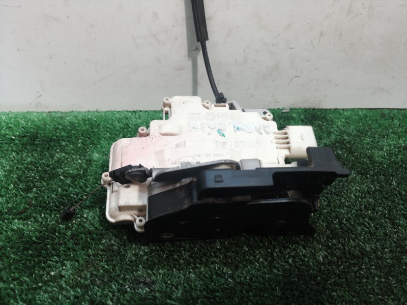 Recambio de cerradura puerta trasera derecha para seat altea (5p1) sport referencia OEM IAM W05P0839012 W05P0839012 W05P0839012