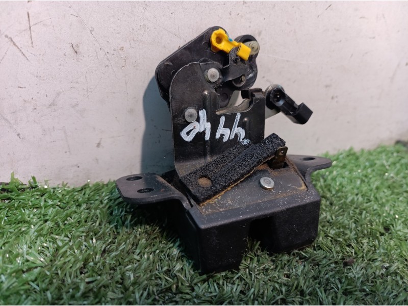 Recambio de cerradura maletero / porton para hyundai getz (tb) 1.5 crdi referencia OEM IAM   