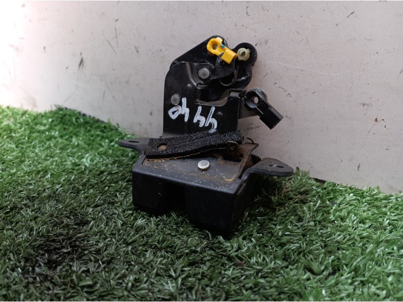 Recambio de cerradura maletero / porton para hyundai getz (tb) 1.5 crdi referencia OEM IAM   