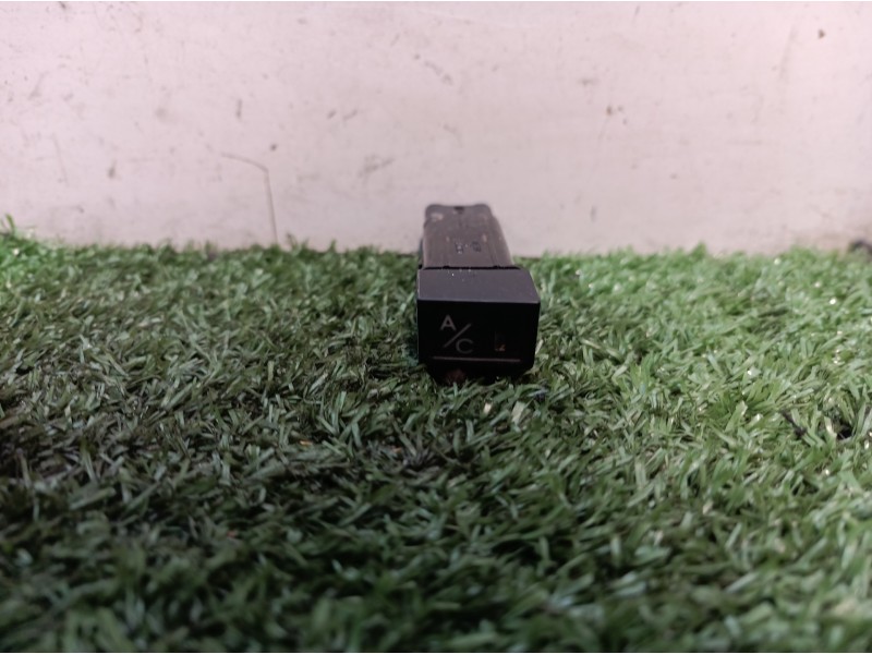 Recambio de interruptor para hyundai getz (tb) 1.5 crdi referencia OEM IAM 972591C000 972591C000 621W01391