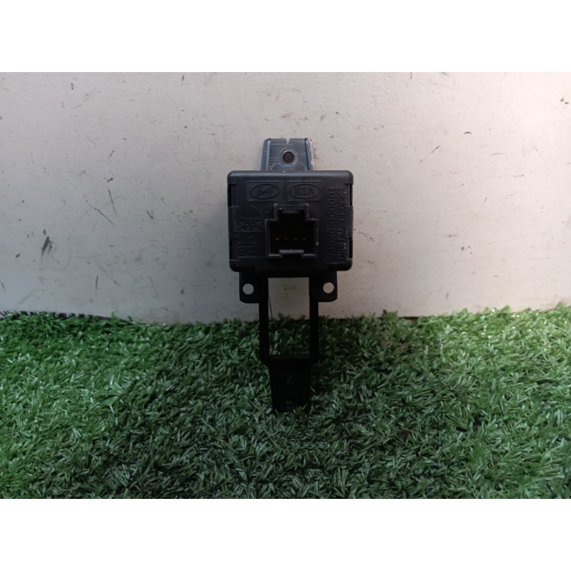 Recambio de pantalla multifuncion para hyundai getz (tb) 1.5 crdi referencia OEM IAM 945201C000 945201C000 945201C000