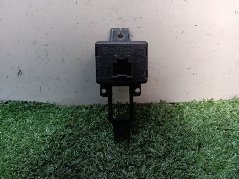 Recambio de pantalla multifuncion para hyundai getz (tb) 1.5 crdi referencia OEM IAM 945201C000 945201C000 945201C000