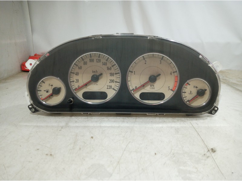 Recambio de cuadro instrumentos para chrysler voyager (rg) 2.8 crd executive referencia OEM IAM R826AH R826AH R826