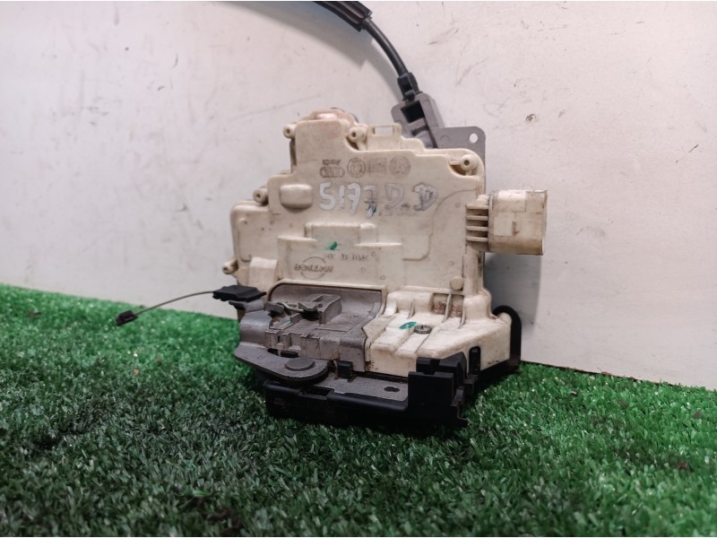 Recambio de cerradura puerta delantera derecha para seat altea (5p1) sport referencia OEM IAM   