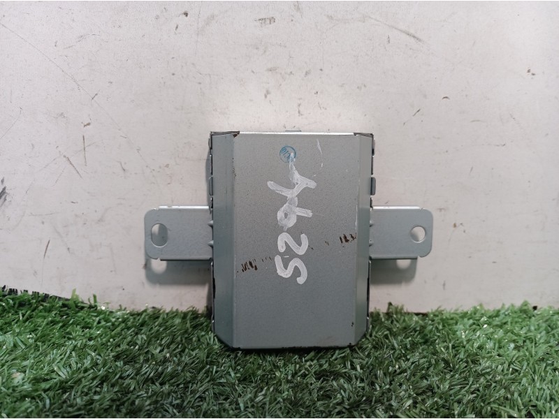 Recambio de modulo electronico para kia cee´d emotion referencia OEM IAM 961201H700 961201H700 961201H700