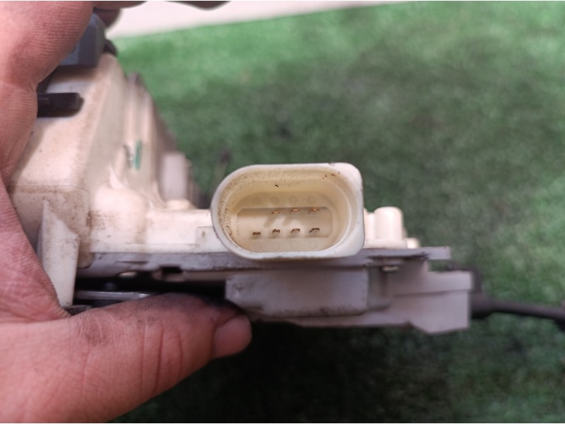 Recambio de cerradura puerta delantera derecha para seat altea (5p1) sport referencia OEM IAM   