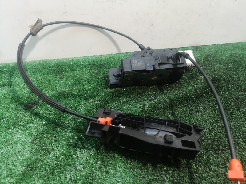 Recambio de cerradura puerta trasera derecha para citroën c4 picasso business class referencia OEM IAM   