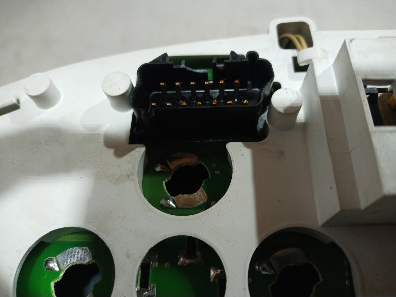 Recambio de cuadro instrumentos para chrysler voyager (rg) 2.8 crd executive referencia OEM IAM R826AH R826AH R826