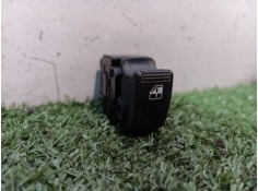 Recambio de mando elevalunas trasero derecho para hyundai getz (tb) 1.5 crdi referencia OEM IAM    2