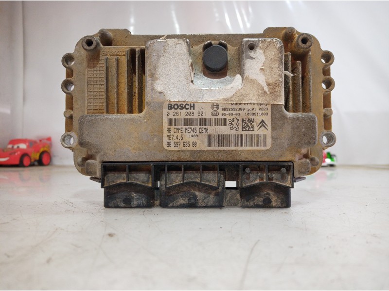 Recambio de centralita motor uce para peugeot 206 berlina referencia OEM IAM 0261208901 0261208901 0261208901