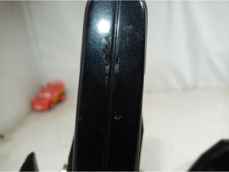 Recambio de cerradura puerta delantera derecha para ford c-max edition referencia OEM IAM AM5AU21812 AM5AU21812 AM5AU21812