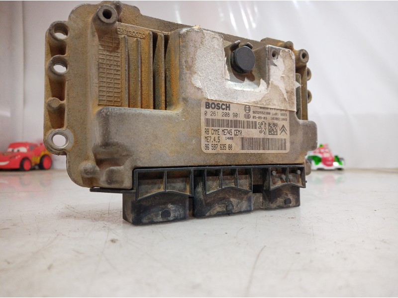 Recambio de centralita motor uce para peugeot 206 berlina referencia OEM IAM 0261208901 0261208901 0261208901