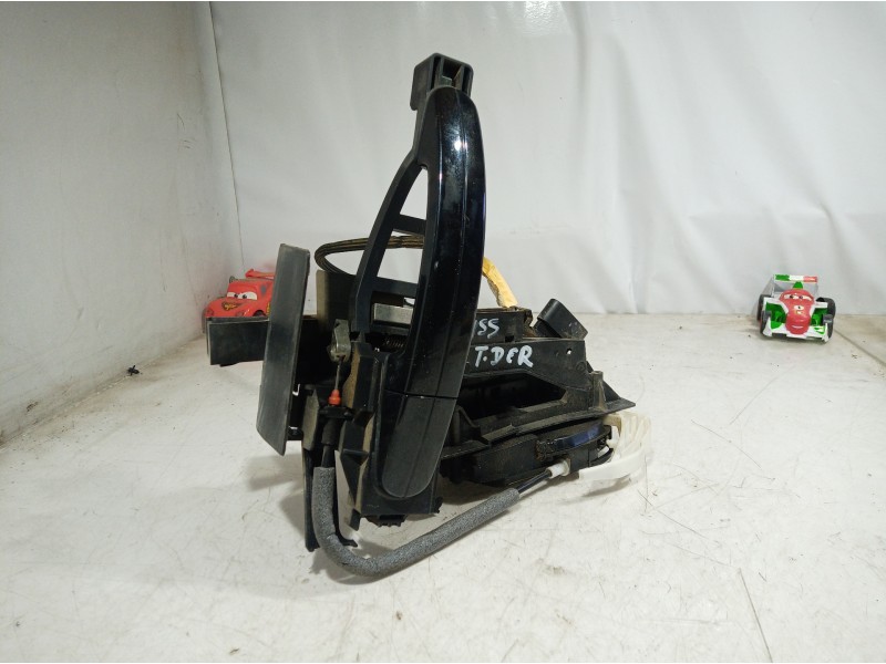 Recambio de cerradura puerta trasera derecha para ford c-max edition referencia OEM IAM AM5AR26412 AM5AR26412 AM5AR26412