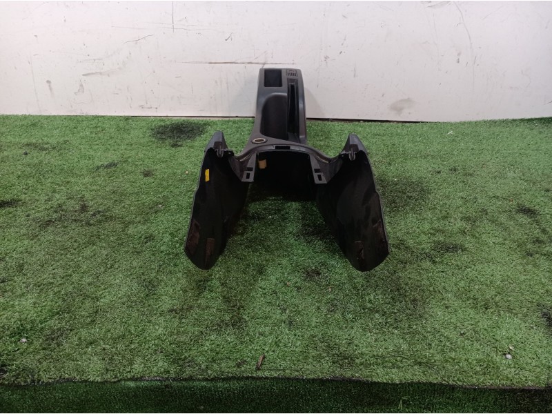 Recambio de consola central tras. para peugeot 307 cc (s2) sport referencia OEM IAM 9634500877 9634500877 9634496677