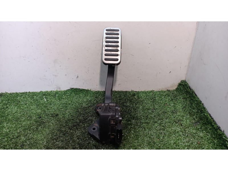 Recambio de pedal acelerador para kia cee´d emotion referencia OEM IAM 32700XXXXX  