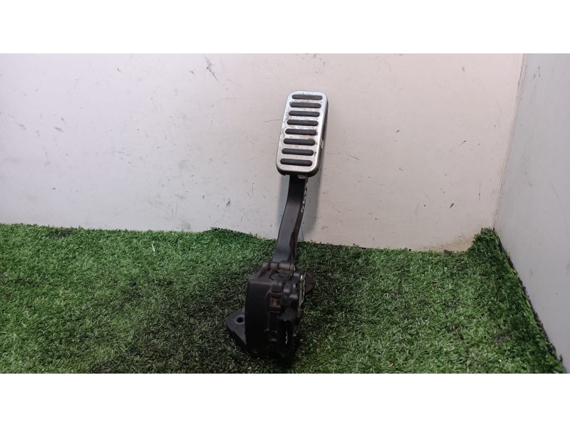 Recambio de pedal acelerador para kia cee´d emotion referencia OEM IAM 32700XXXXX  